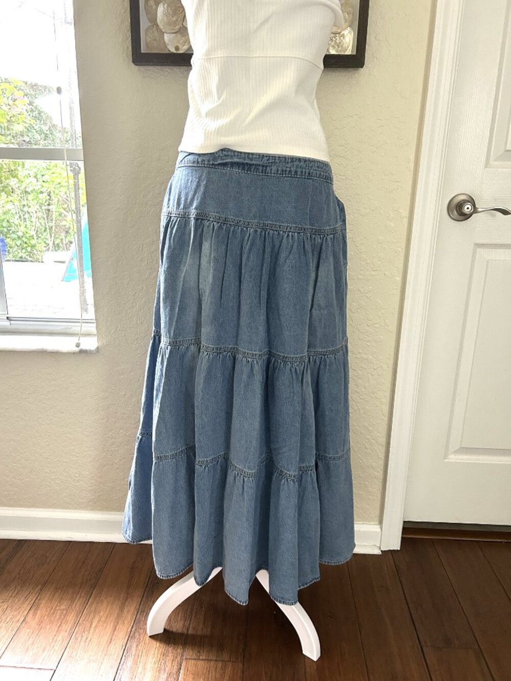 NWOT Tiered Blue Denim Maxi Skirt - Picture 4 of 4